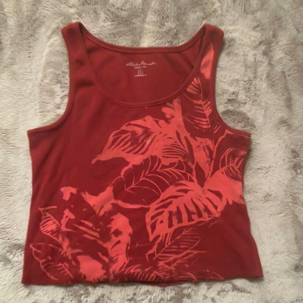 Eddie Bauer Flower/ Leaf Cropped Tank Top